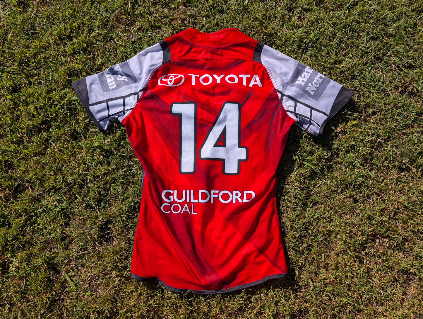 2014 North Queensland Cowboys Marvel Player Issue (M)