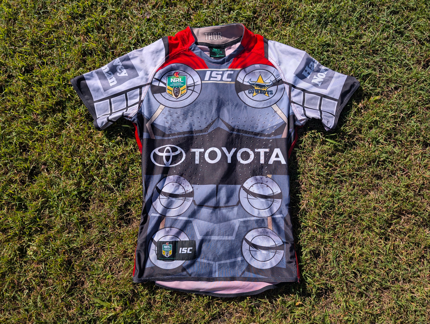 2014 North Queensland Cowboys Marvel Player Issue (M)