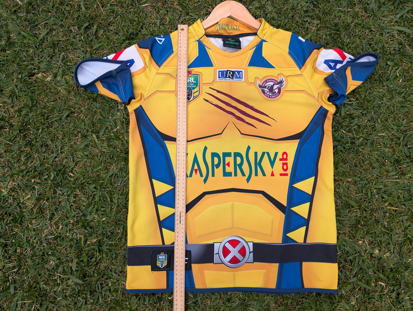 2014 Manly SeaEagles Wolverine Marvel Jersey (M)