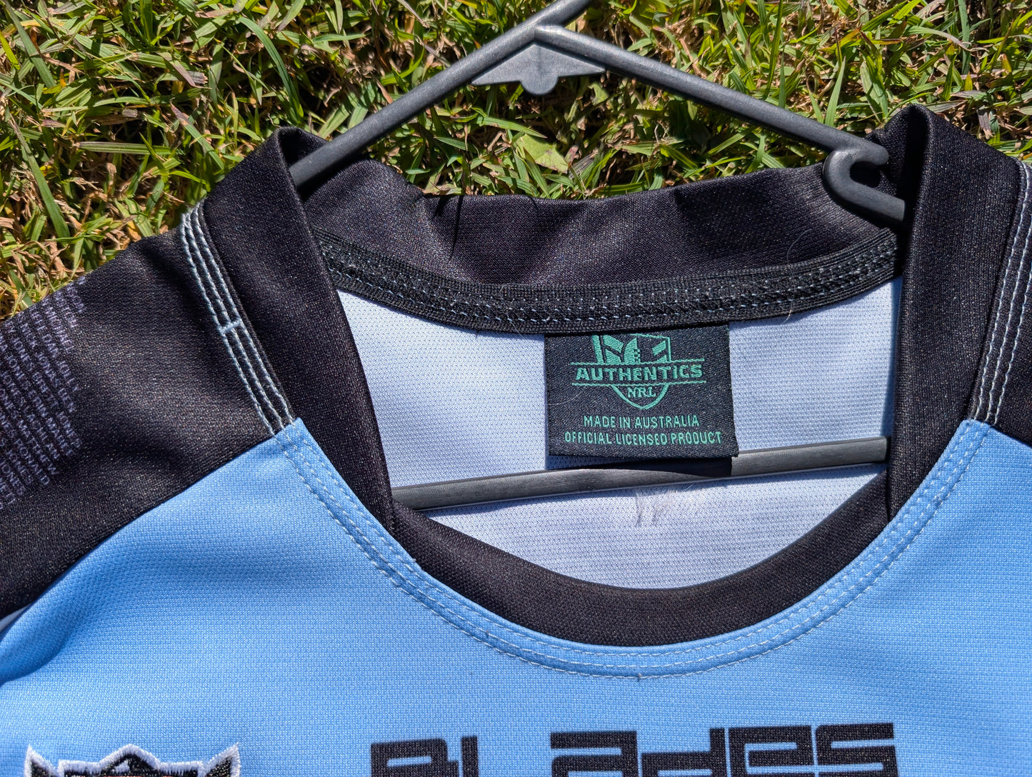 2012 Cronulla Sharks Members Jersey (XL)