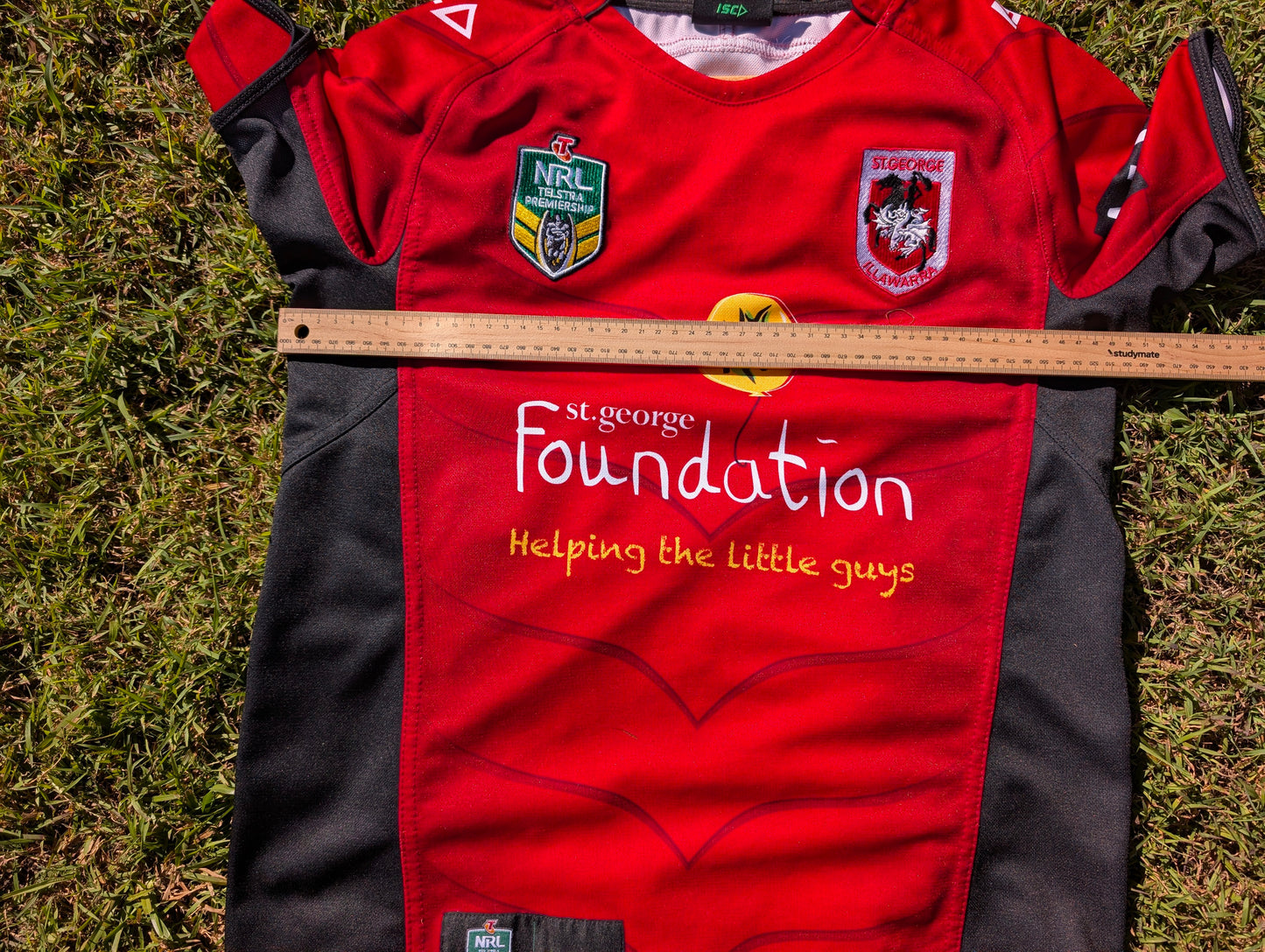 2014 St George Illawarra Dragons Charity Shield Jersey (S)